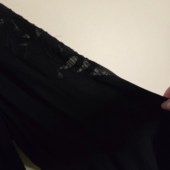 J. Jill NWT Black Lace Detail Pullover Top Balloon Lace Detail Sleeve Size M - Picture 5 of 10